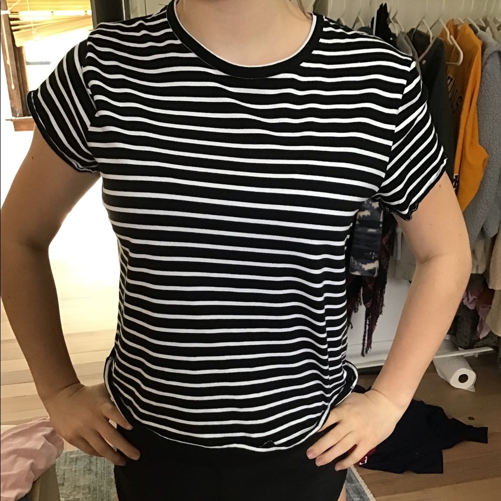 Black and white t shirt with lettuce cut sleeves